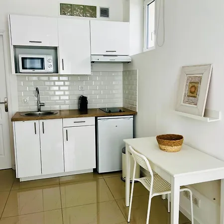 דירה Chic & Cosy אנטיב